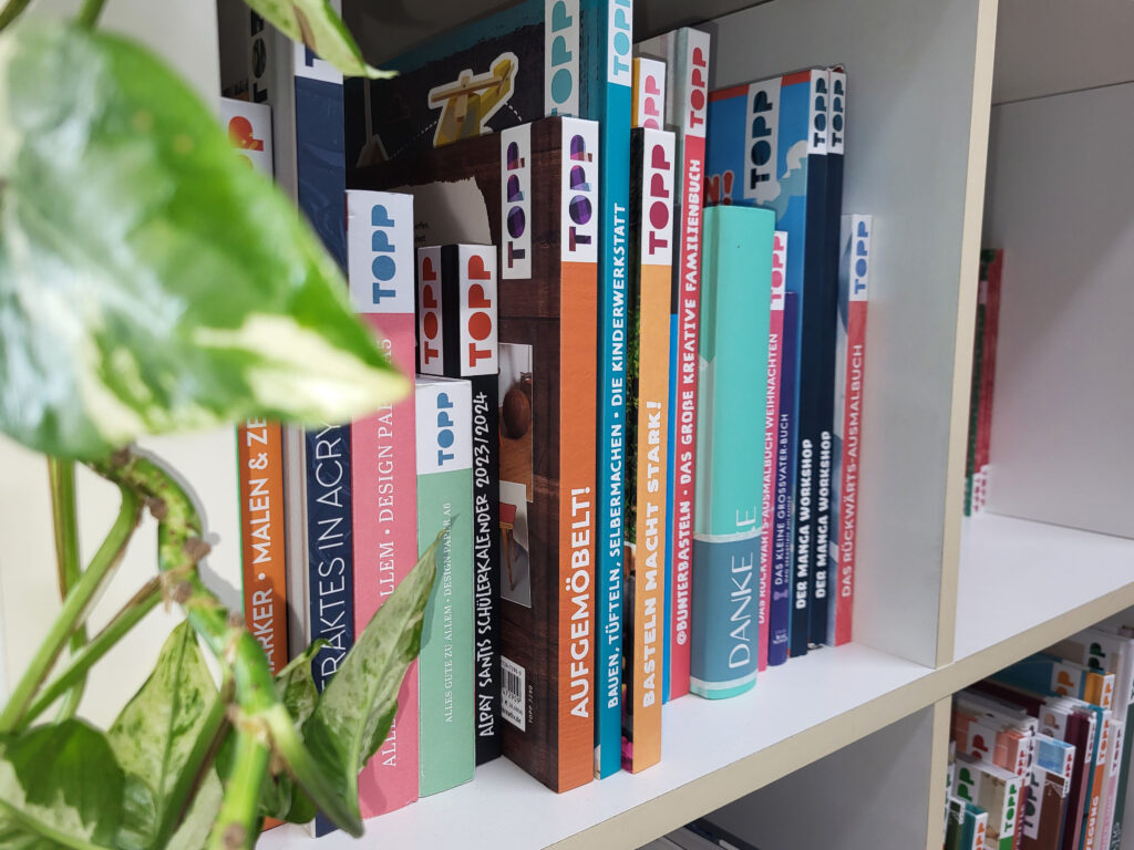 Bücher im Regal